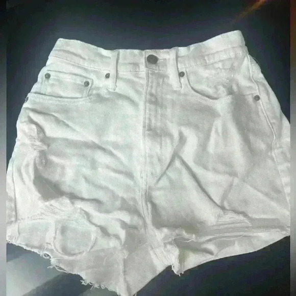 Abercrombie & Fitch white curve love frayed him high-rise denim shorts festival - Picture 1 of 5
